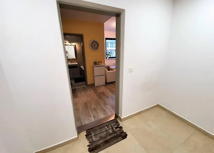 Comfy & Stylish Flat In The Centre + Parking Daire